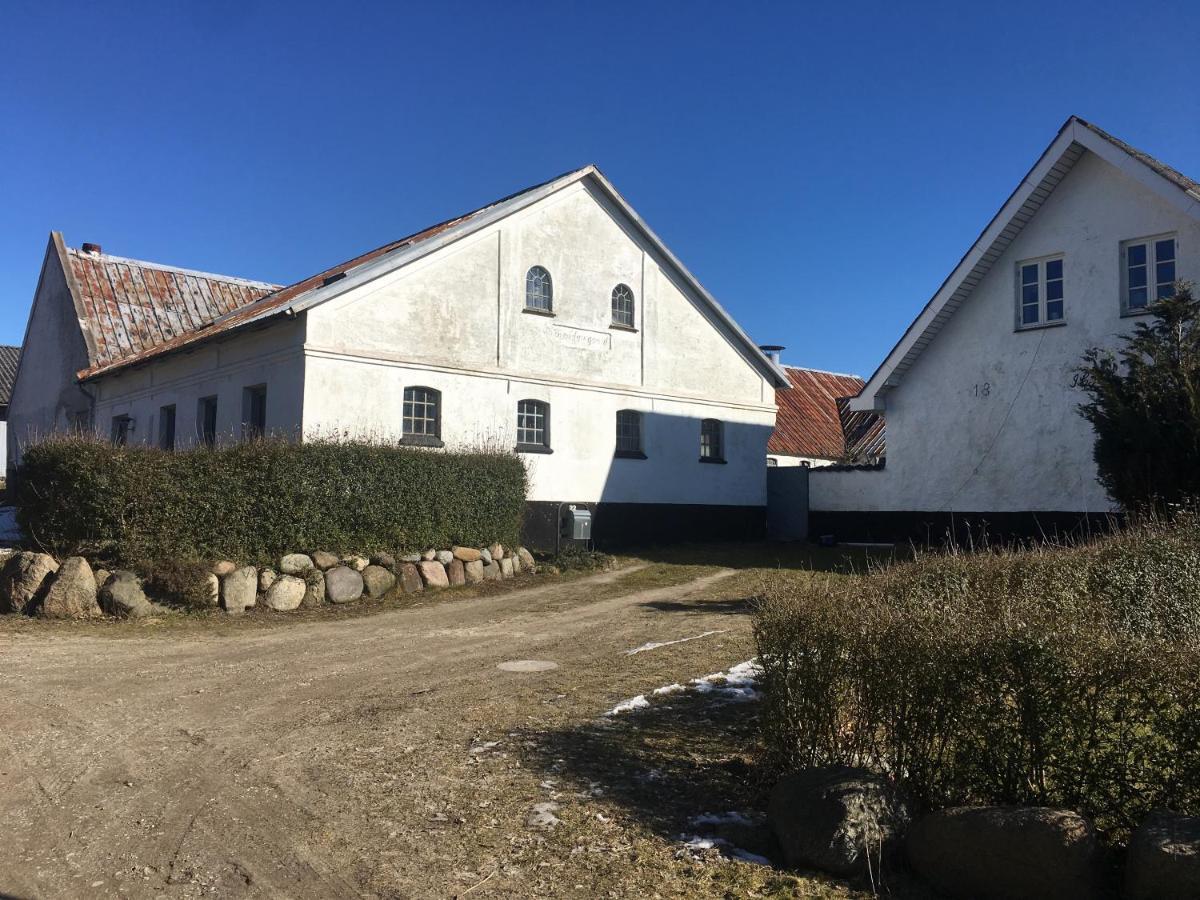 Breddamgard B&B Åbybro Exterior foto